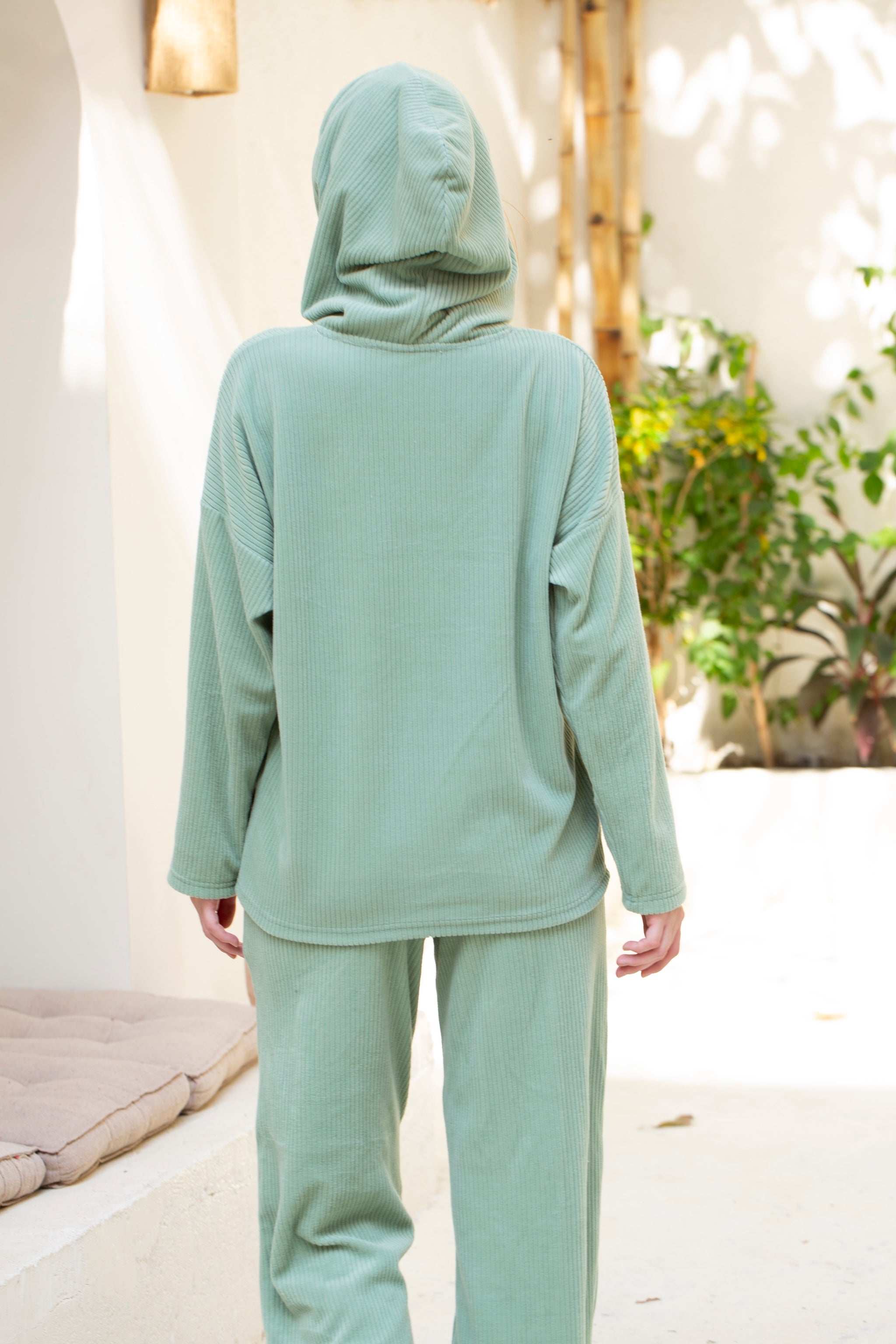 Relaxing fit hoodie pajama